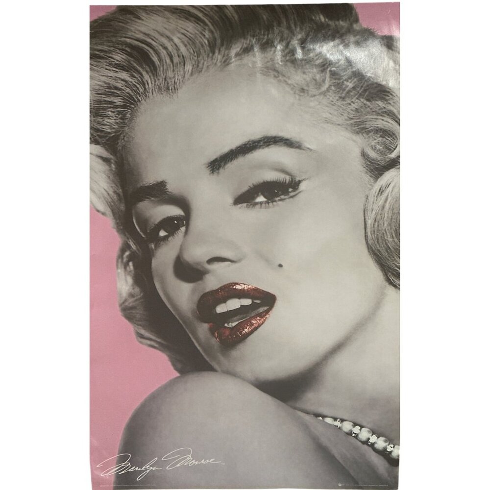 CMG Worldwide Marilyn Monroe w/Red Lipstick Wall Poster Photo Print 22.5"x 34"